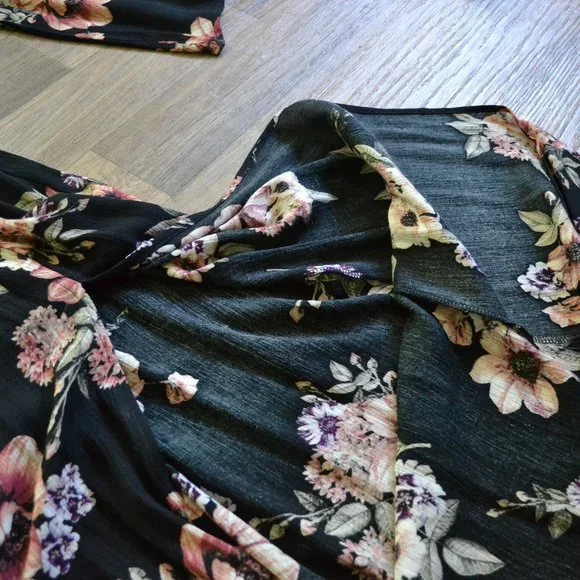 Black Wrap Floral Coldshoulder Bellsleeve Maxi Dress Side Slit Women Size Small - Picture 7 of 11